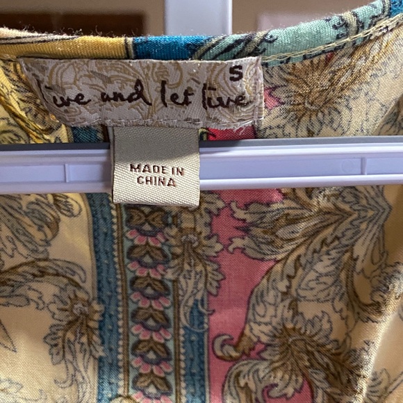 Live and Let Live Colorful Boho Mini Top - Picture 2 of 3